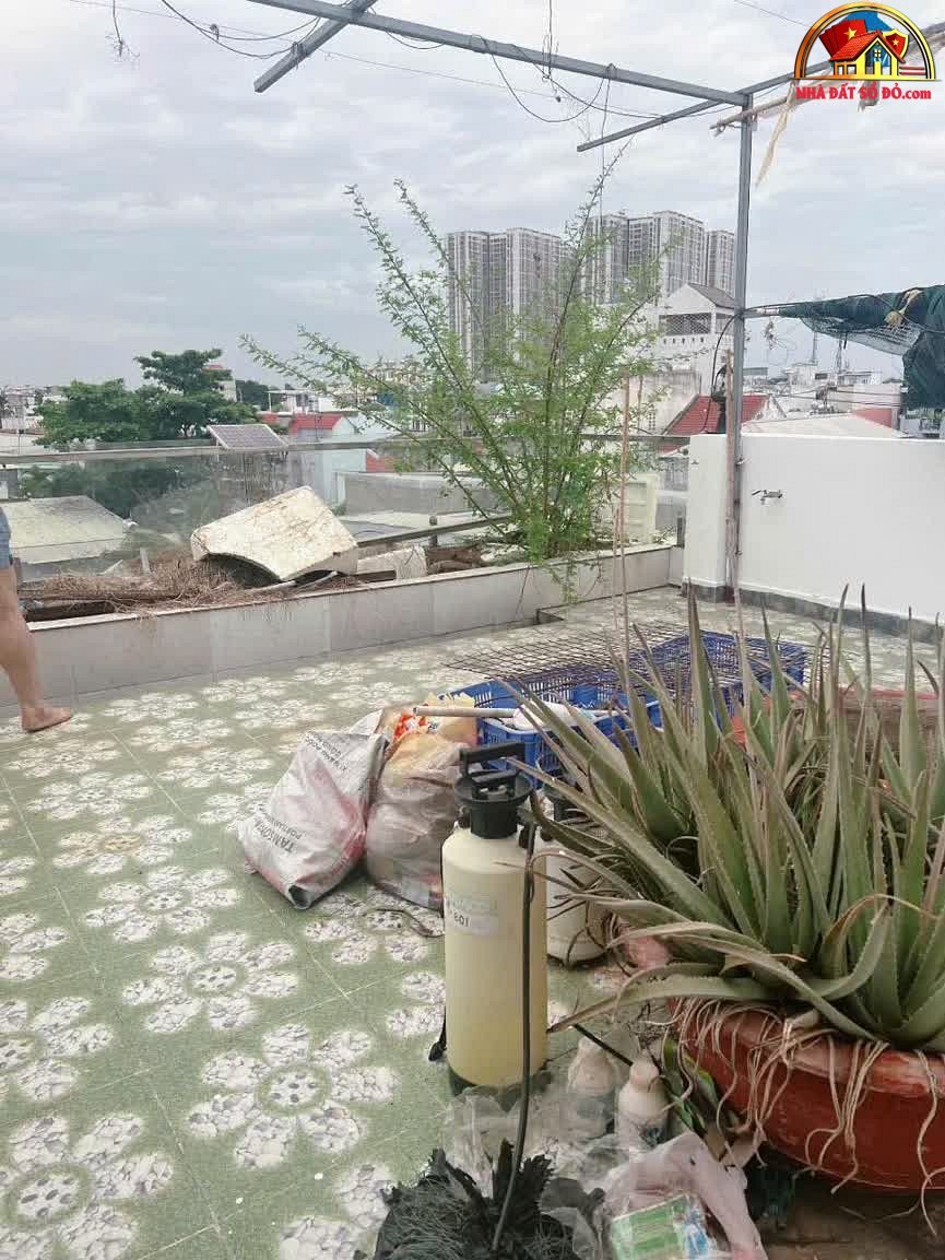 Bán nhà riêng sổ đỏ 5PN, 4WC tại Huỳnh Tấn Phát, Quận 7, Hồ Chí Minh