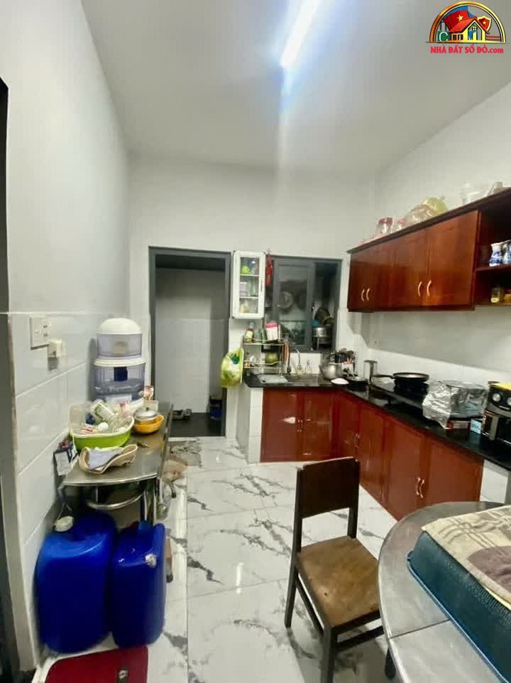 Nhà đất sổ đỏ Quận 2 Hồ Chí Minh, 4PN, 3WC chỉ 6.15 tỷ