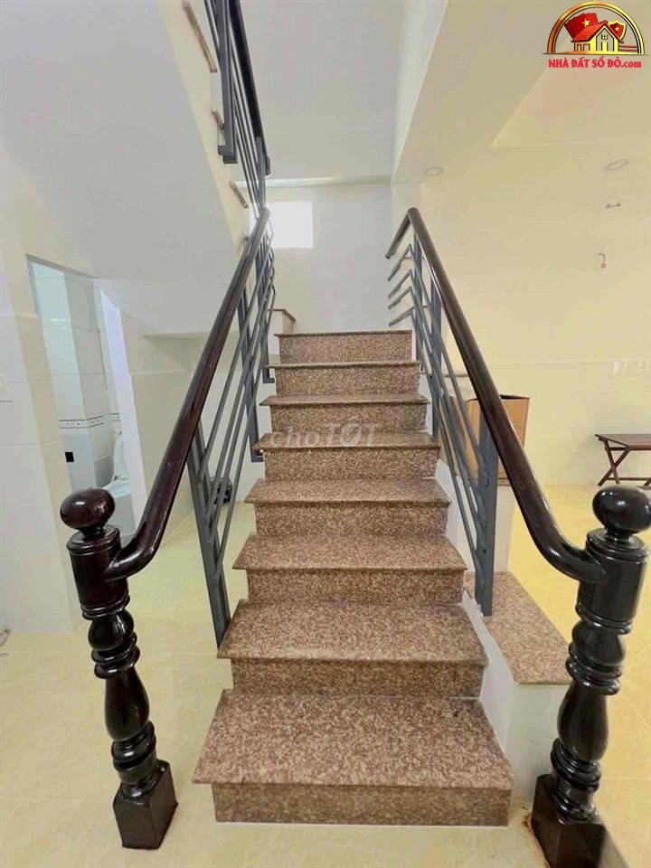 Nhà đất sổ đỏ Quận Tân Phú TP.HCM diện tích 44m2 giá 4.2 tỷ