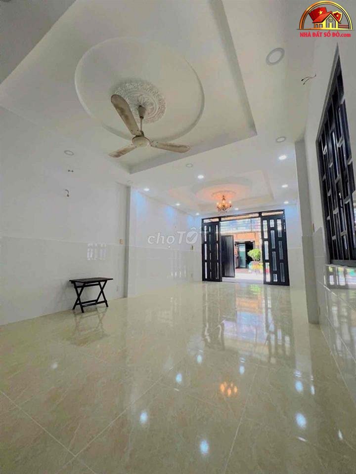 Nhà đất sổ đỏ Quận Tân Phú TP.HCM diện tích 44m2 giá 4.2 tỷ