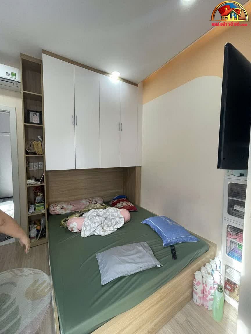 Nhà đất sổ đỏ Quận 7 Hồ Chí Minh, nhà mặt phố 36m2 giá 8.9 tỷ