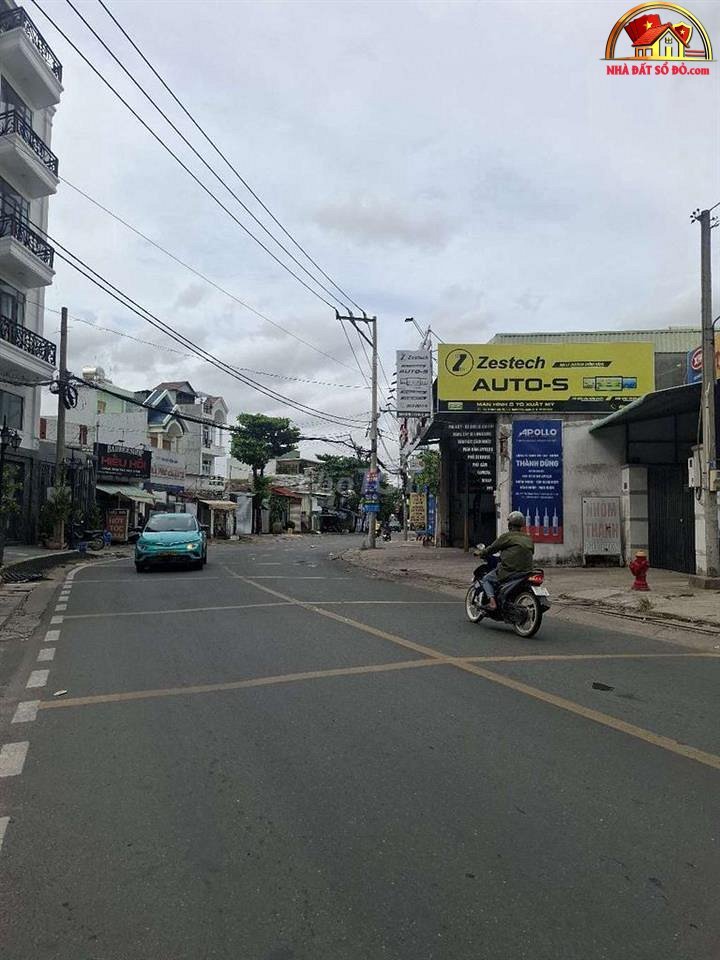 Nhà đất sổ đỏ 626 m2 mặt tiền Tô Ngọc Vân Quận 12 TP.HCM, giá 32 tỷ