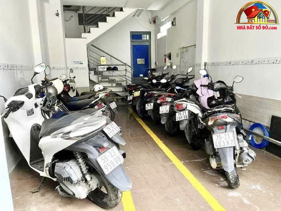 Bán nhà riêng sổ đỏ Thủ Đức 5 tầng, 8 phòng ngủ, 6… – Bán nhà trong ngõ, hẻm Quận Thủ Đức – TP Hồ Chí Minh giá 7 – 10 tỷ