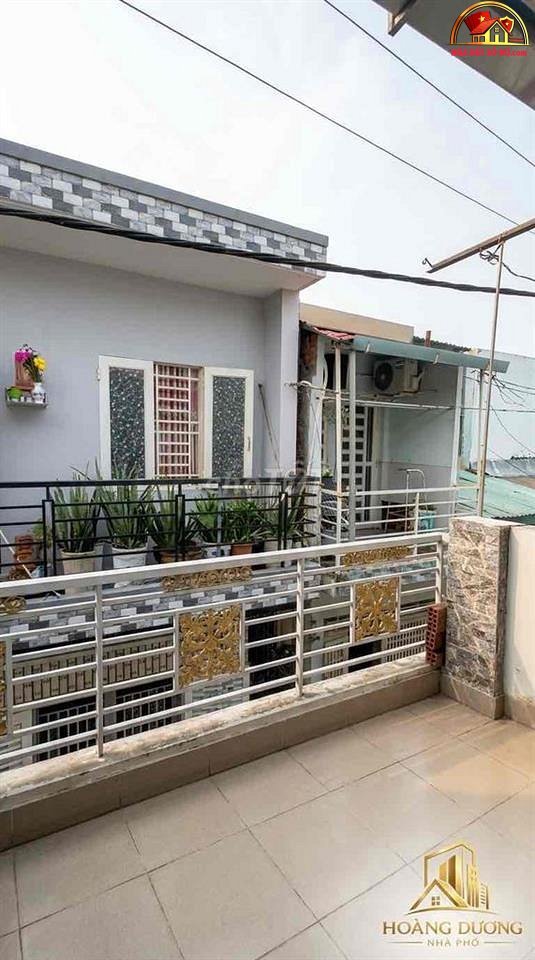 Nhà đất sổ đỏ 2 phòng ngủ tại Hẻm 33 Trần Quang Cơ, Tân Phú