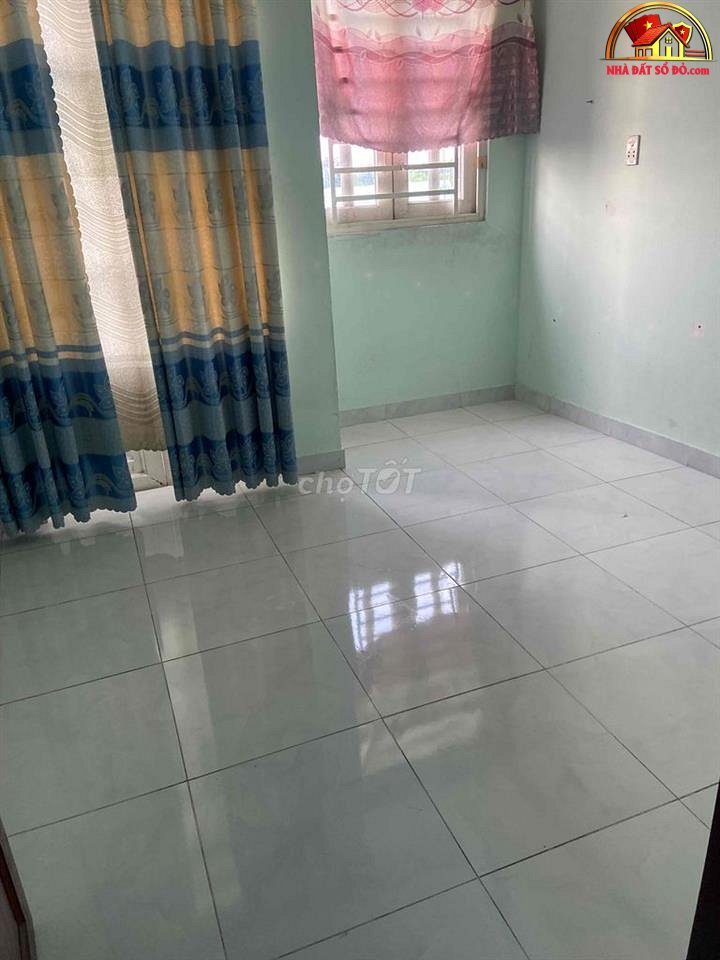 Nhà đất sổ đỏ Quận 12 TP.HCM – Bán nhà 32m2 giá 1.2 tỷ hẻm xe hơi