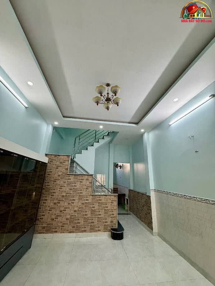 Nhà đất sổ đỏ Gò Vấp 3 tầng 3PN giá 4.5 tỷ hẻm Lê Đức Thọ