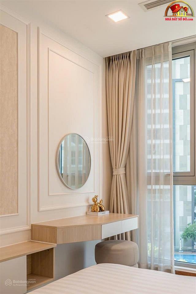 Bất động sản sổ đỏ 3 phòng ngủ Vinhomes Central Park giá 13.9 tỷ