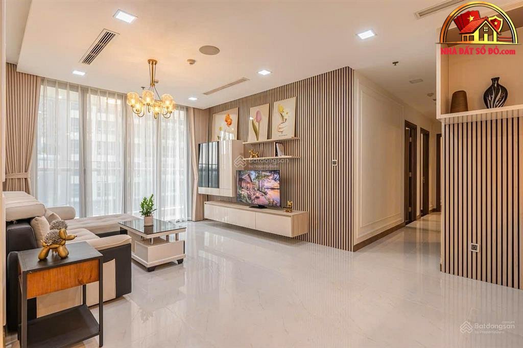 Bất động sản sổ đỏ 3 phòng ngủ Vinhomes Central Park giá 13.9 tỷ