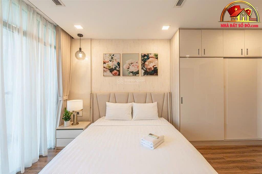 Bất động sản sổ đỏ 3 phòng ngủ Vinhomes Central Park giá 13.9 tỷ