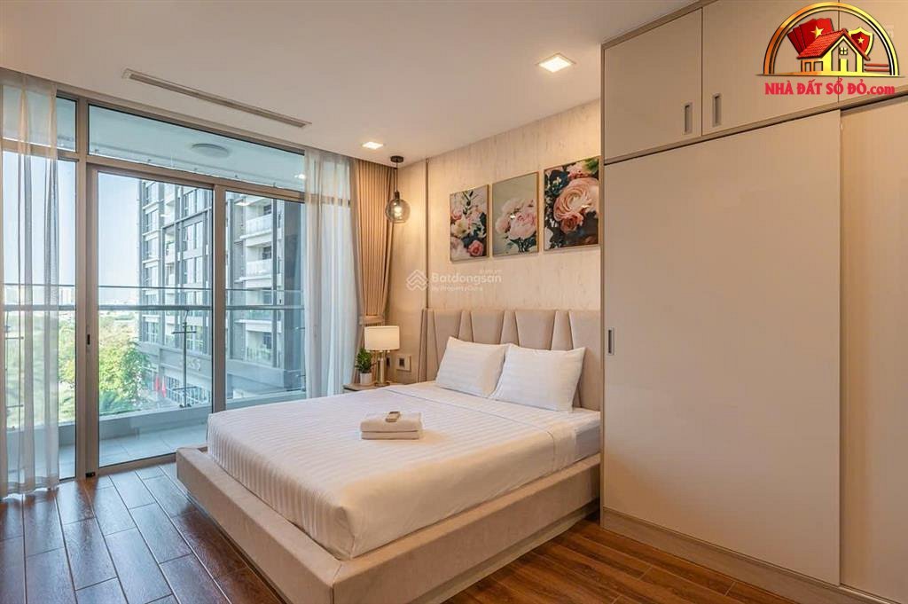Bất động sản sổ đỏ 3 phòng ngủ Vinhomes Central Park giá 13.9 tỷ