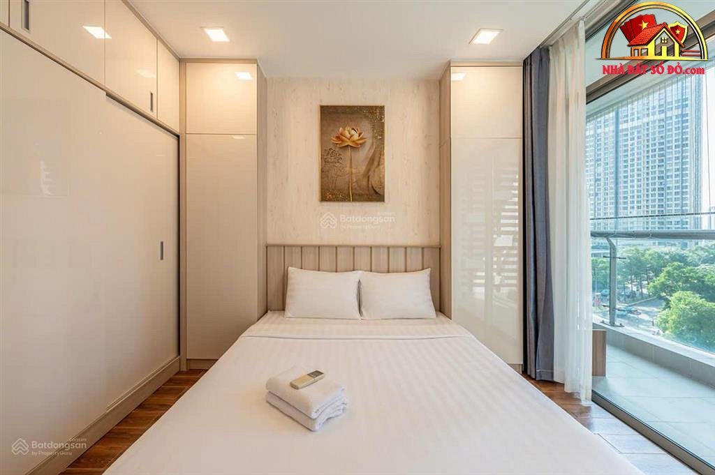 Bất động sản sổ đỏ 3 phòng ngủ Vinhomes Central Park giá 13.9 tỷ