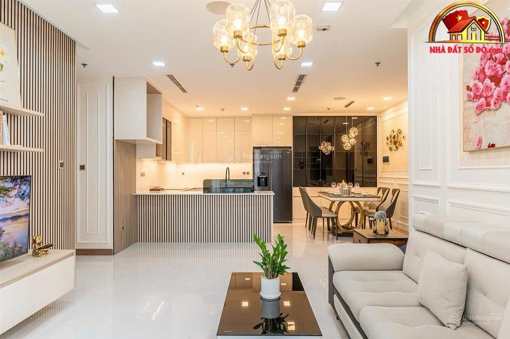 Bất động sản sổ đỏ 3 phòng ngủ Vinhomes Central Park giá 13.9 tỷ