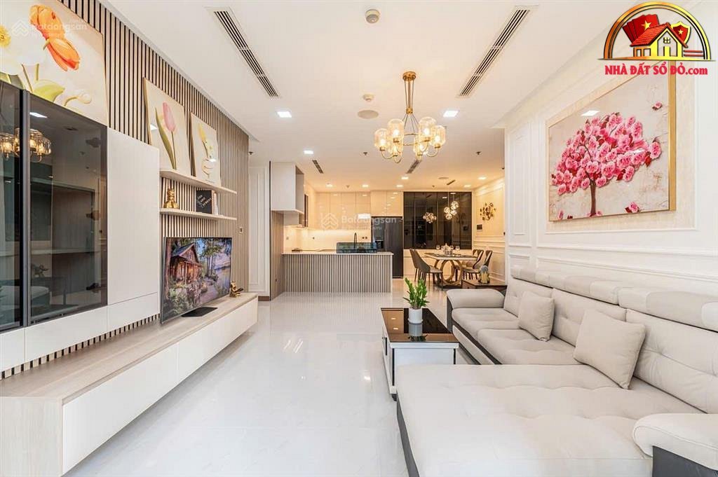 Bất động sản sổ đỏ 3 phòng ngủ Vinhomes Central Park giá 13.9 tỷ