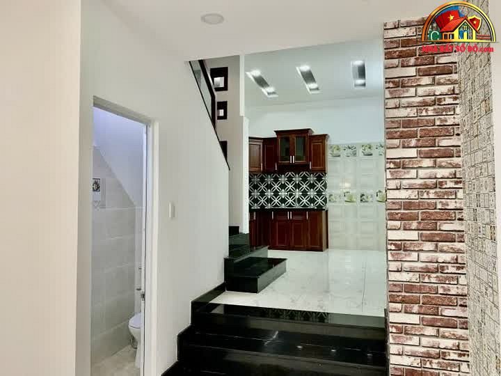 Bán nhà đất sổ đỏ Quận 10, Hồ Chí Minh – Diện tích 42m2, giá 6.9 tỷ
