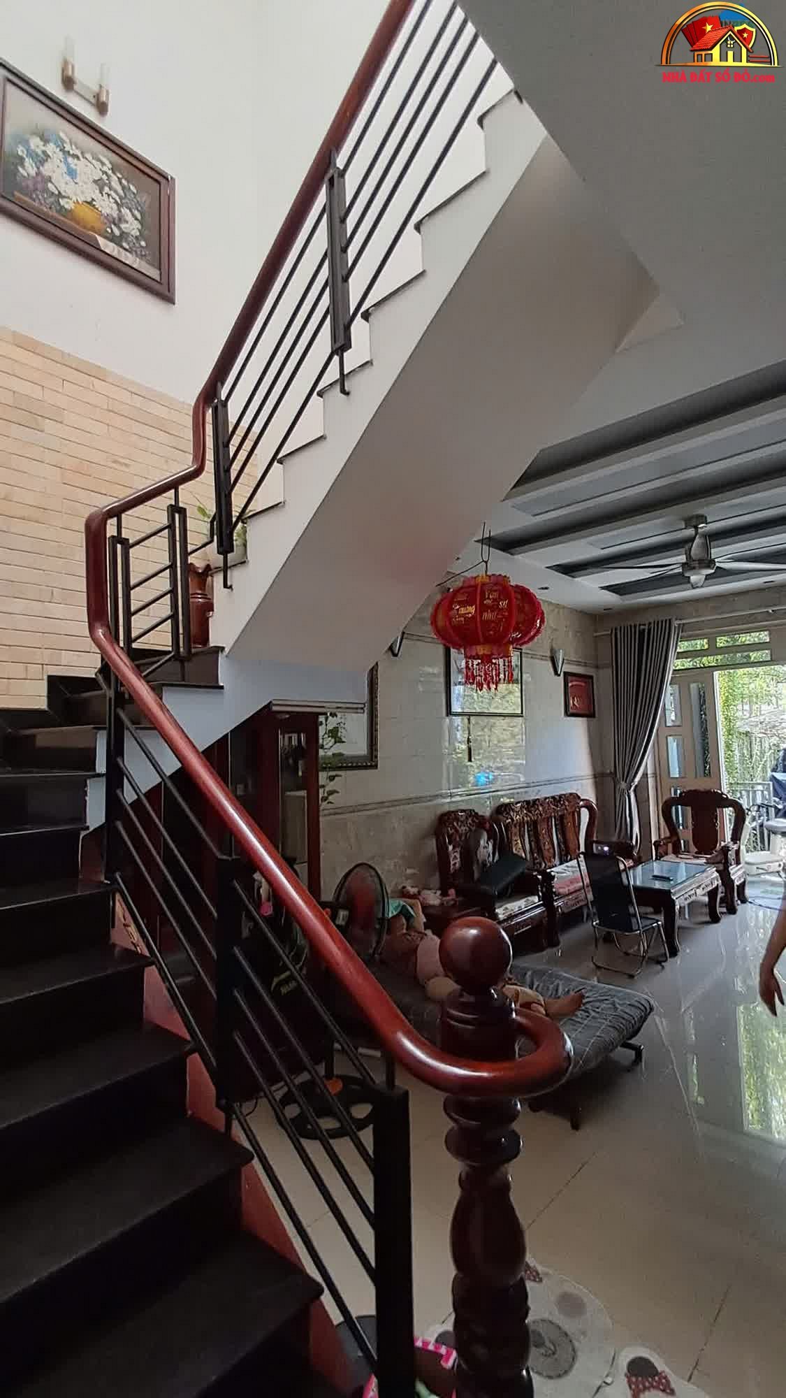 Nhà đất sổ đỏ Thủ Đức – Bán lô đất lớn tặng 3 căn nhà cấp 4 giá 10 tỷ