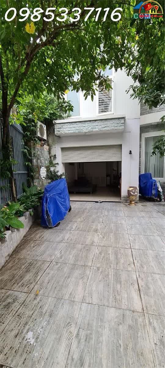 Bán biệt thự sổ đỏ Quận 2, TP.HCM – Diện tích 615m² giá 160 tỷ