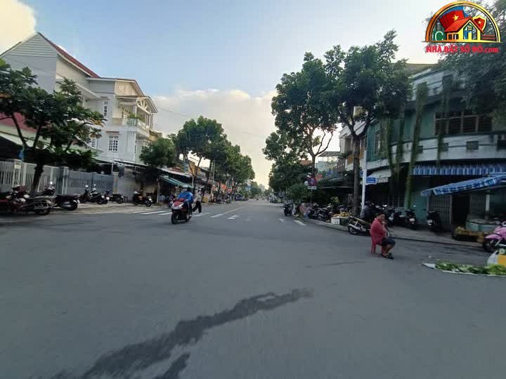 Bán đất sổ đỏ Ngũ Hành Sơn Đà Nẵng, 220m2 mặt tiền Bà Huyện Thanh Quan