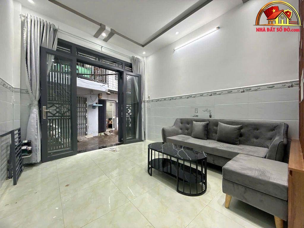 Nhà đất sổ đỏ Quận 6 Hồ Chí Minh 3PN 2WC chỉ 3.94 tỷ