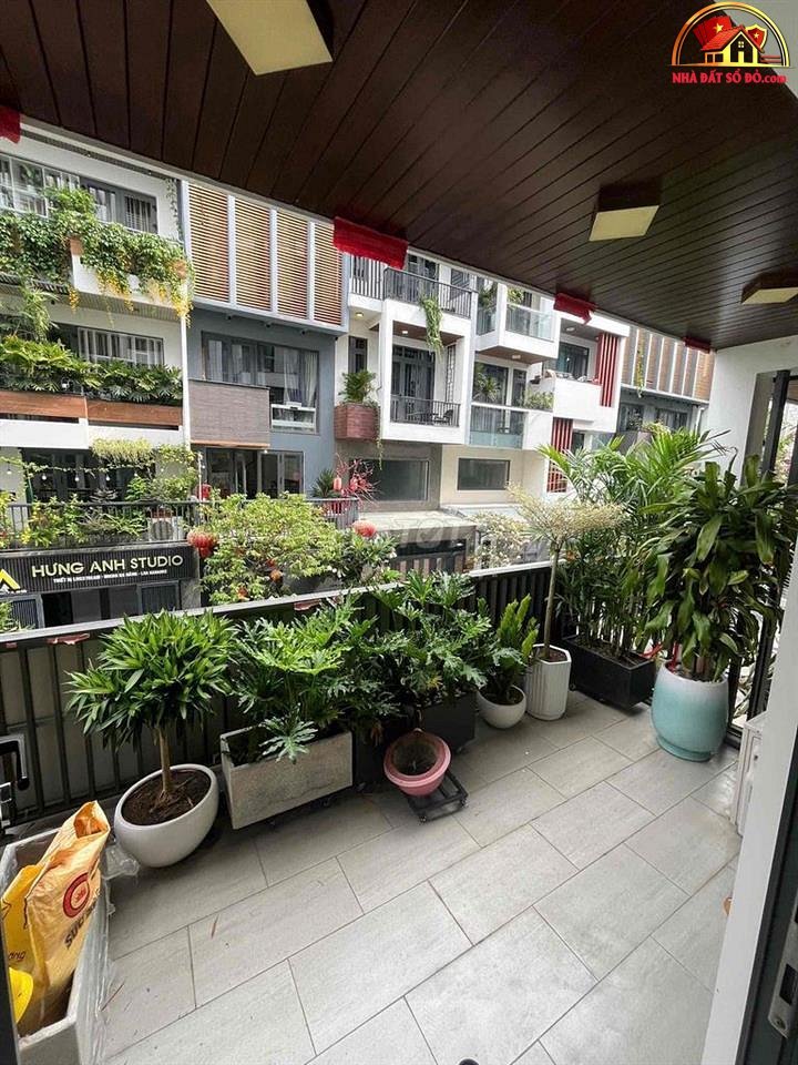 Nhà đất sổ đỏ Gò Vấp TP.HCM – Bán nhà 5 tầng, 300m2, giá 14 tỷ
