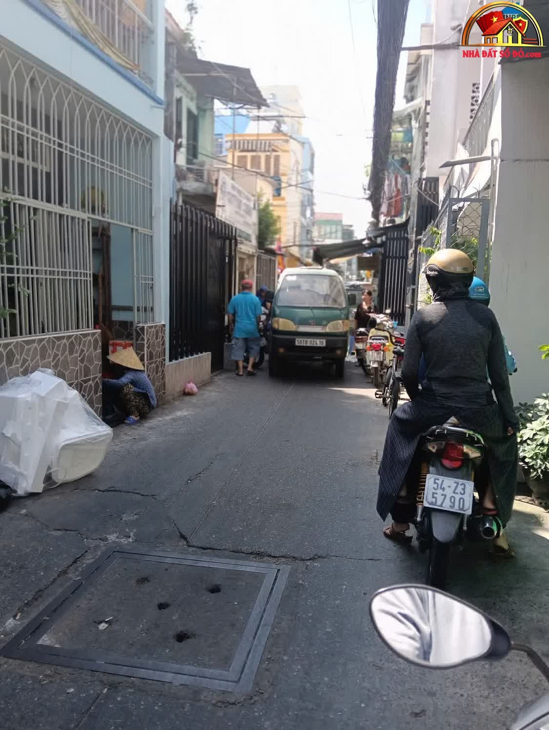 Bán nhà mặt phố Đoàn Văn Bơ 92m2 giá 7.45 tỷ Quận 4 TP.HCM