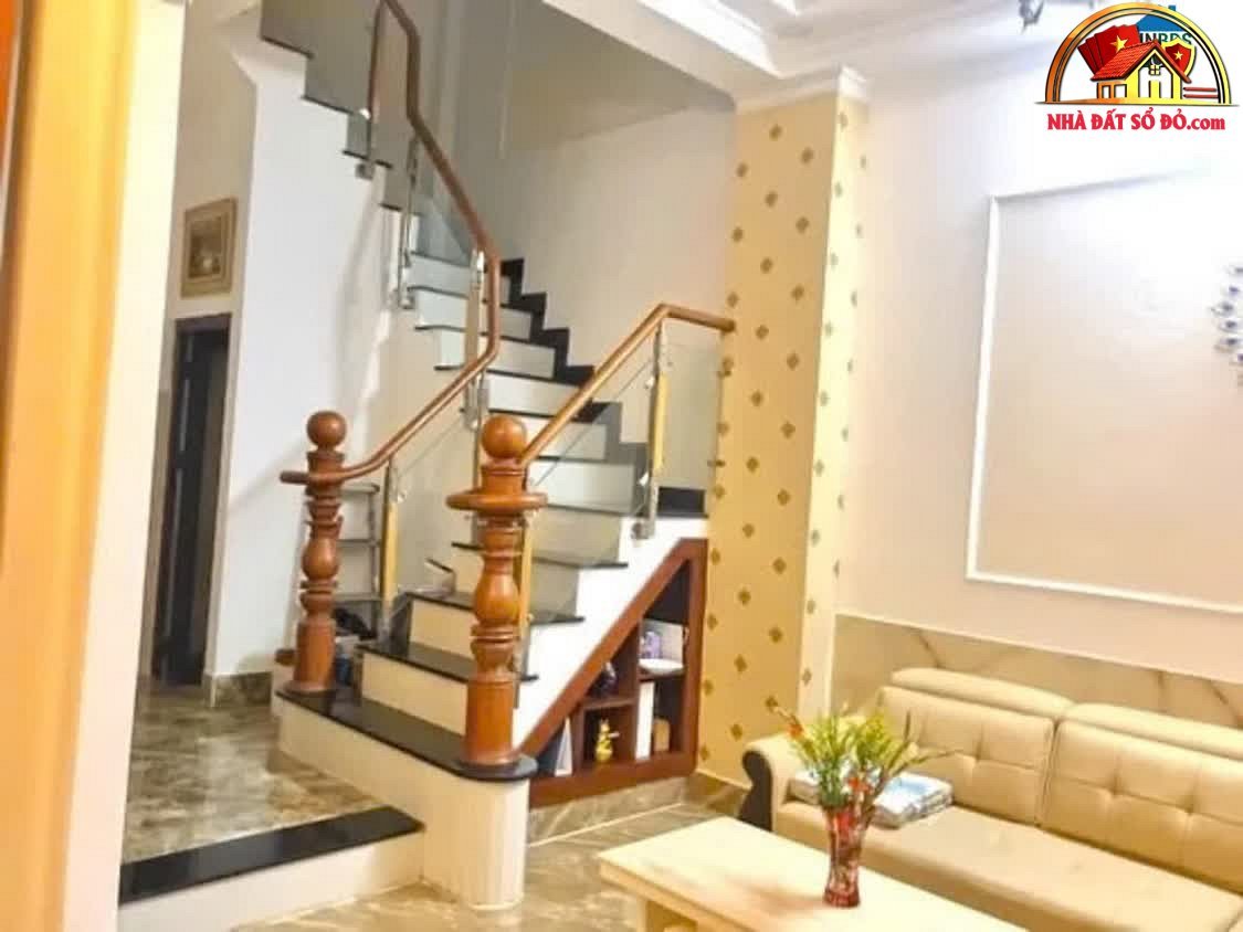 Nhà đất sổ đỏ Quận 7, Hồ Chí Minh – Bán nhà riêng 4PN giá 7.4 tỷ