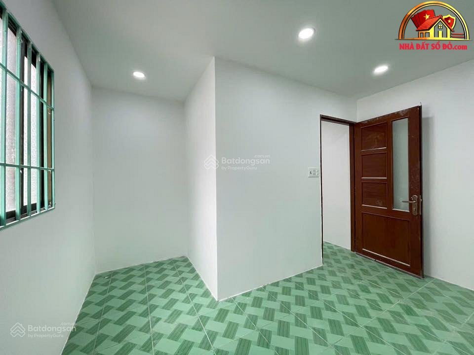 Nhà đất sổ đỏ Bình Tân với giá 3.55 tỷ, 33m2, 2 phòng ngủ
