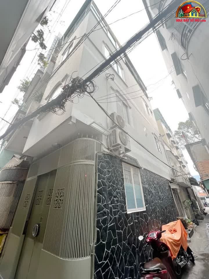 Bán nhà riêng sổ đỏ Quận 5, 4 tầng, 32m2, giá 5.9 tỷ