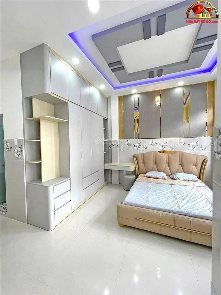 Nhà đất sổ đỏ Quận 10, TP.HCM – Nhà đẹp 62m², giá thỏa thuận