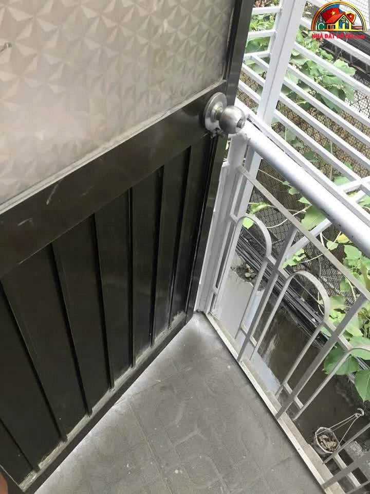 Nhà đất sổ đỏ Quận 3 TP.HCM với mặt tiền hẻm xe hơi, 3PN chỉ 4.5 tỷ