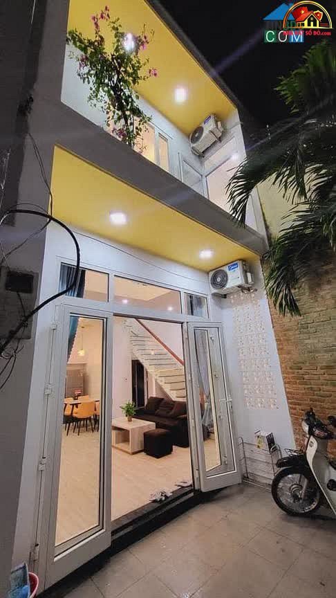 Nhà đất sổ đỏ bán nhà riêng 2.21 tỷ quận 5 TP.HCM 44m²
