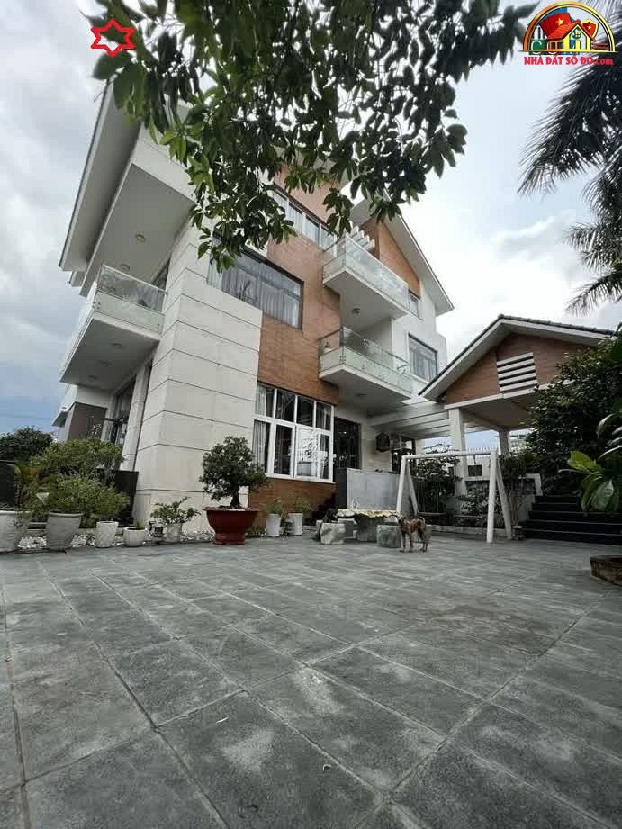 Bán nhà riêng sổ đỏ Quận 12 Hồ Chí Minh, giá 36 tỷ diện tích 600m2