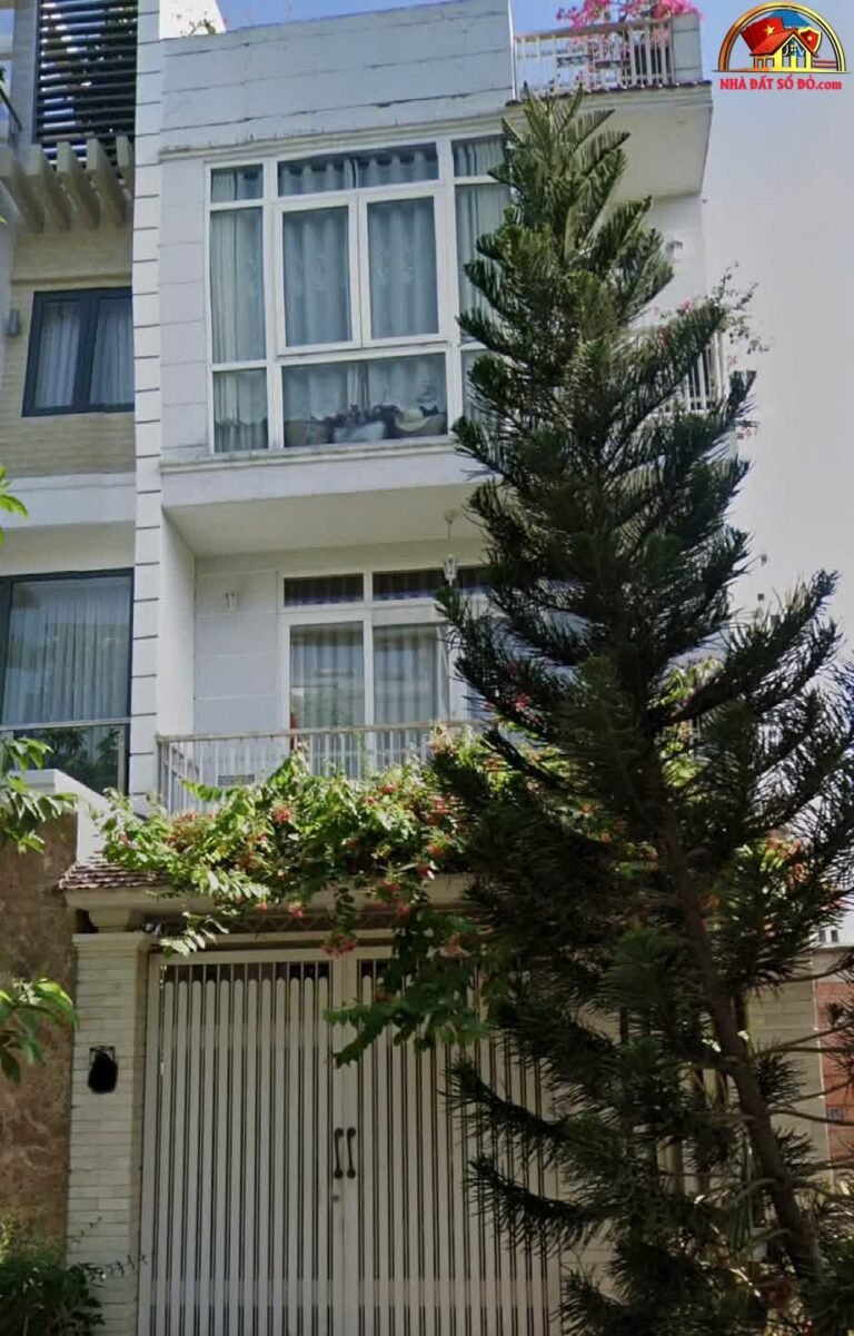 Bán nhà mặt phố 90m² giá 12 tỷ tại Quận 7, Hồ Chí Minh