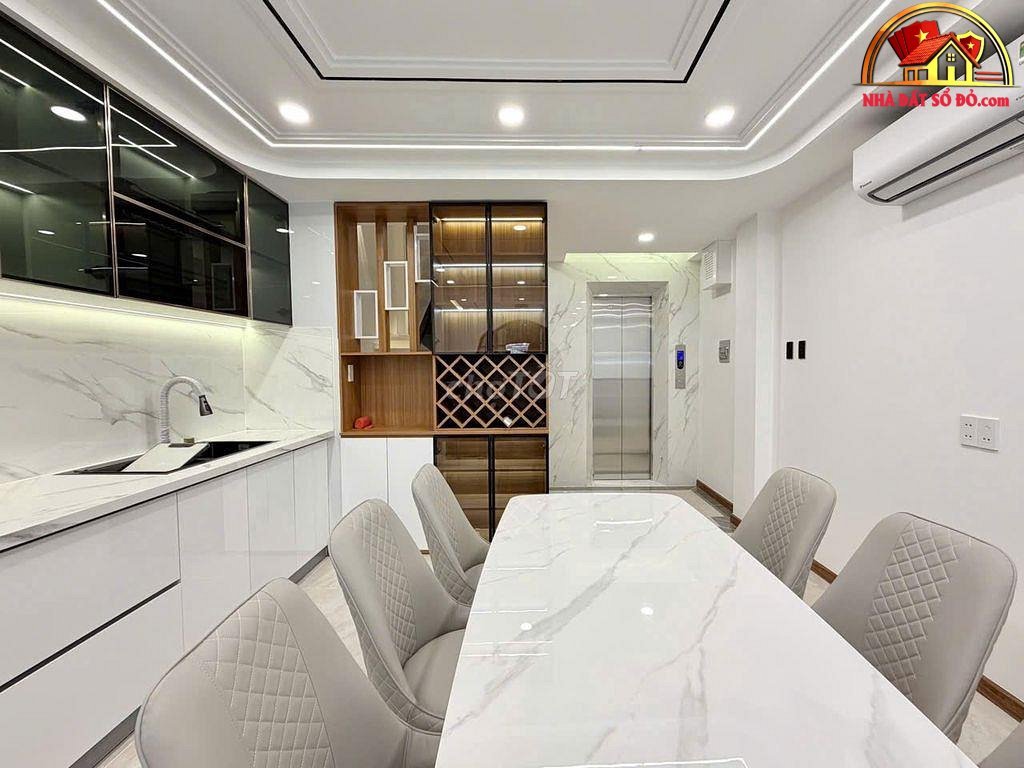 Nhà đất sổ đỏ Quận Bình Thạnh TP.HCM, hẻm ô tô, giá 12.7 tỷ
