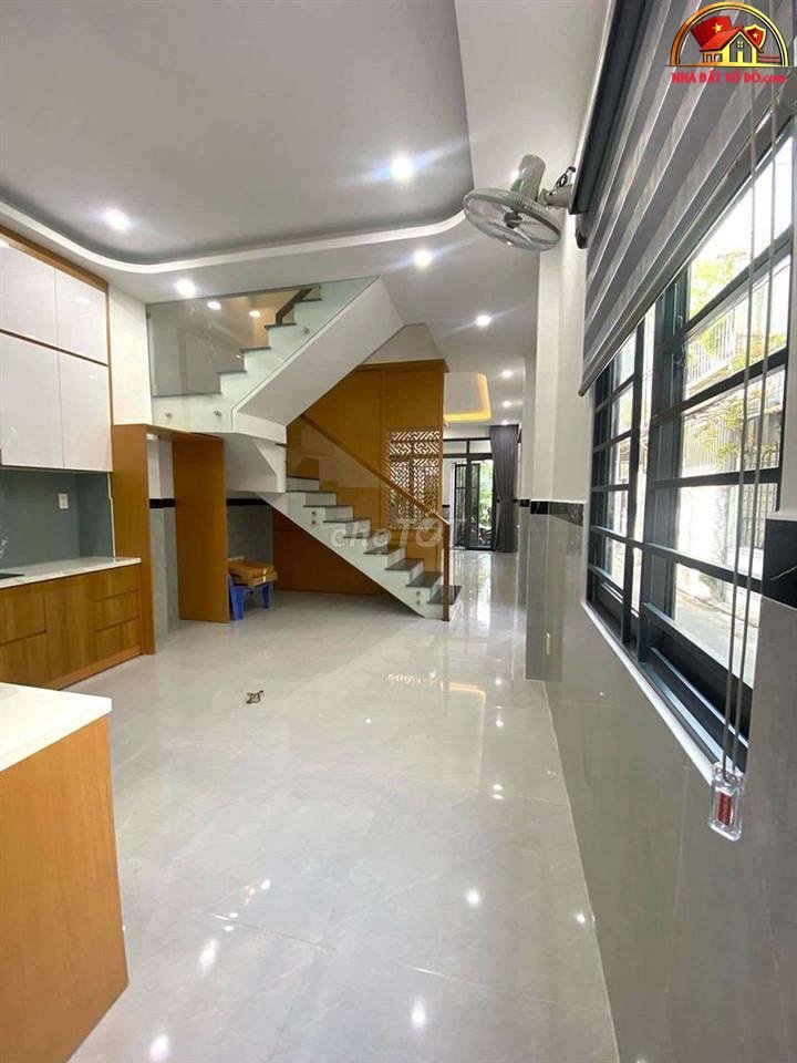 Bán nhà đất sổ đỏ Quận Tân Bình TP.HCM, 60m2, 4.79 tỷ, 2 tầng