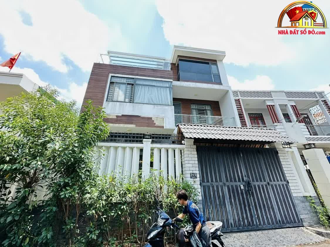 Nhà đất sổ đỏ quận 2 Hồ Chí Minh – Biệt thự Thảo Điền 360m2 giá 54 tỷ