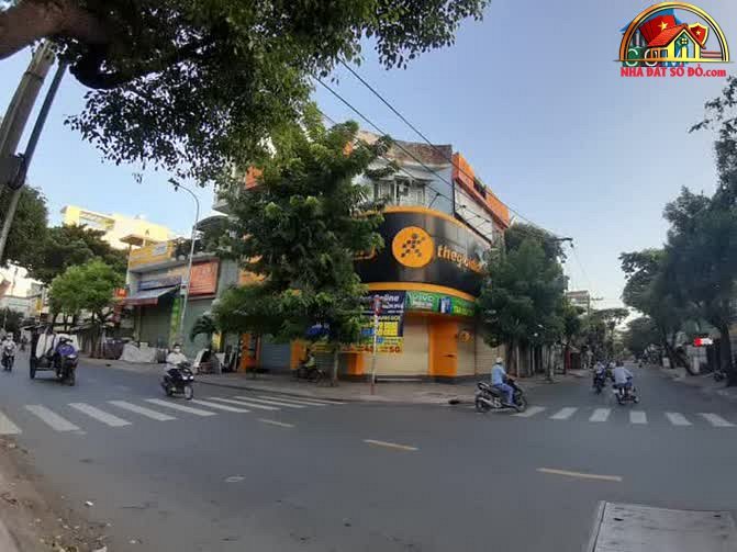 Bán đất mặt tiền Trưng Nữ Vương Hải Châu Đà Nẵng, diện tích 175m2 giá chỉ 25.4 tỷ
