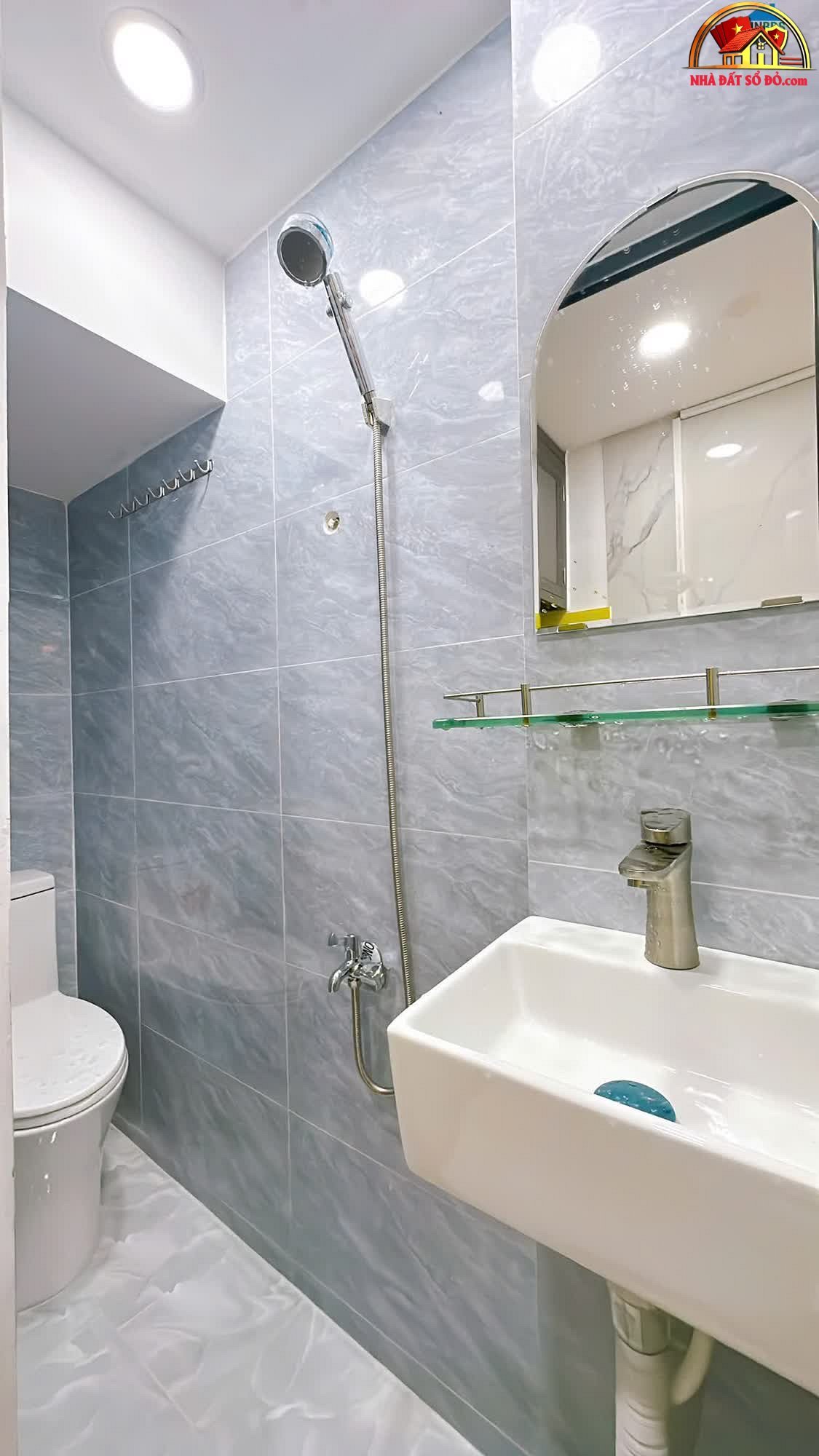 Bán nhà đất sổ đỏ Quận 4 Hồ Chí Minh – 38m² giá 1.54 tỷ