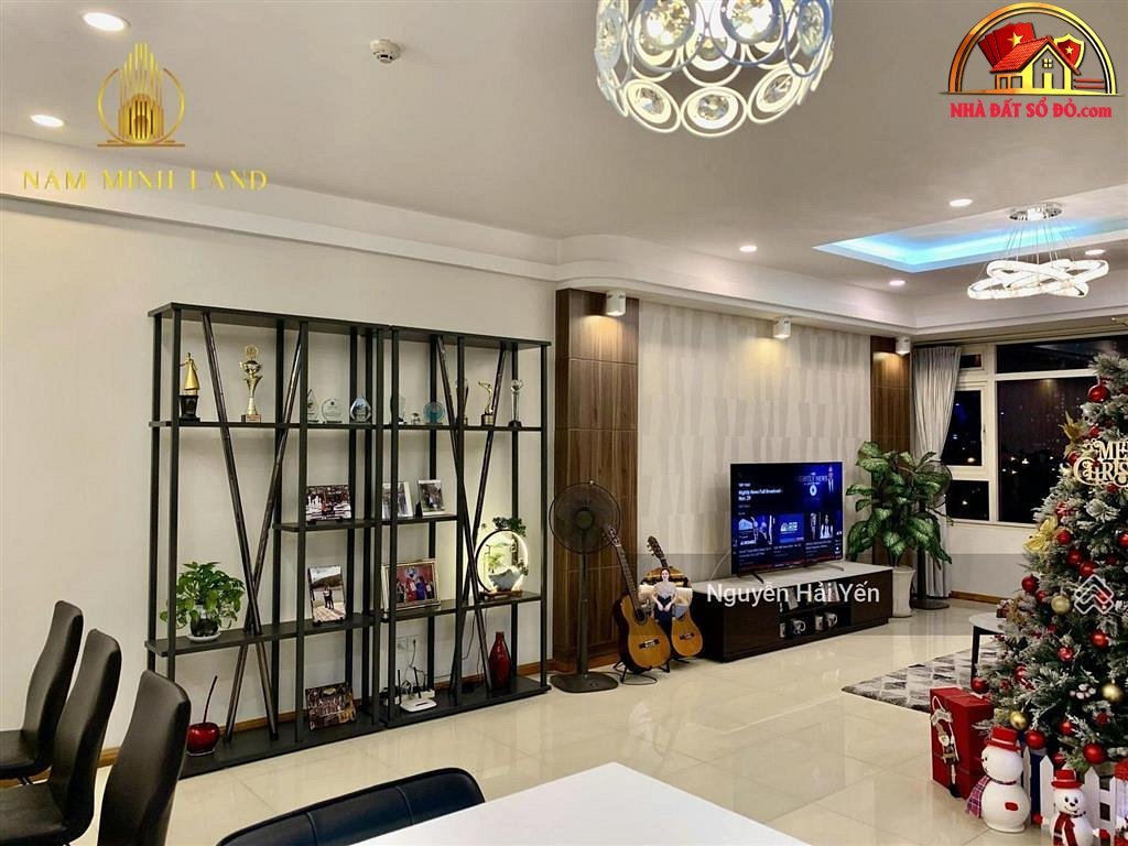 Bán căn hộ chung cư Saigon Pearl 143m2 giá 15.2 tỷ tại Bình Thạnh