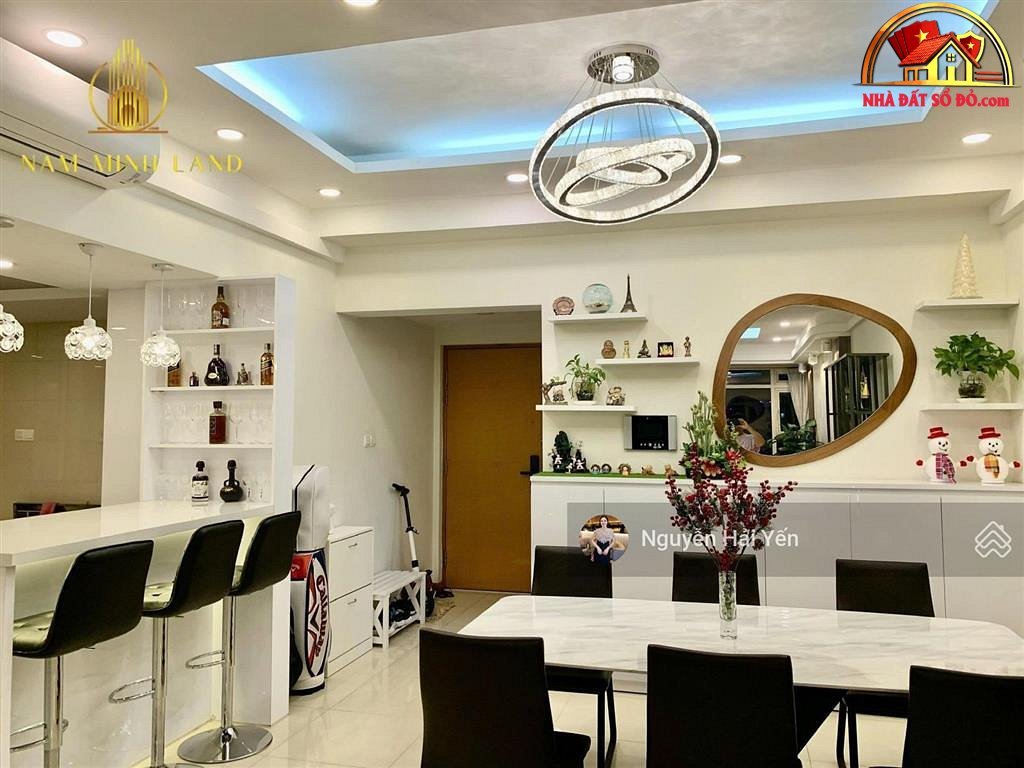 Bán căn hộ chung cư Saigon Pearl 143m2 giá 15.2 tỷ tại Bình Thạnh