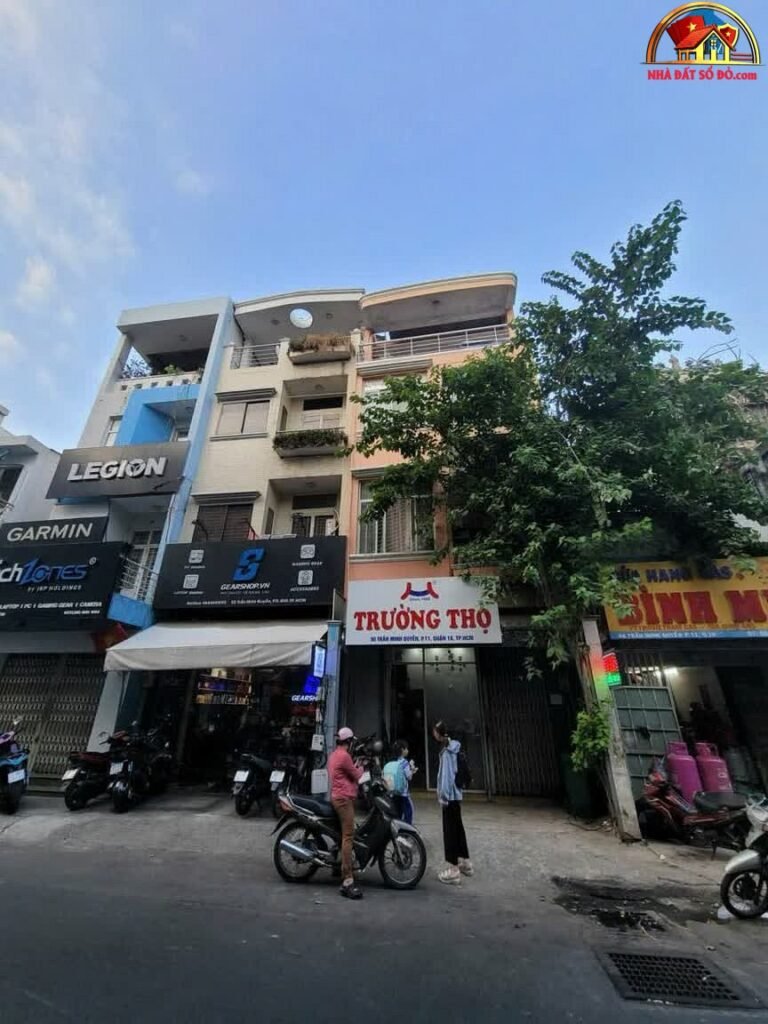Nhà đất sổ đỏ bán nhà mặt phố Trần Minh Quyền Quận 10 TP.HCM 20 tỷ