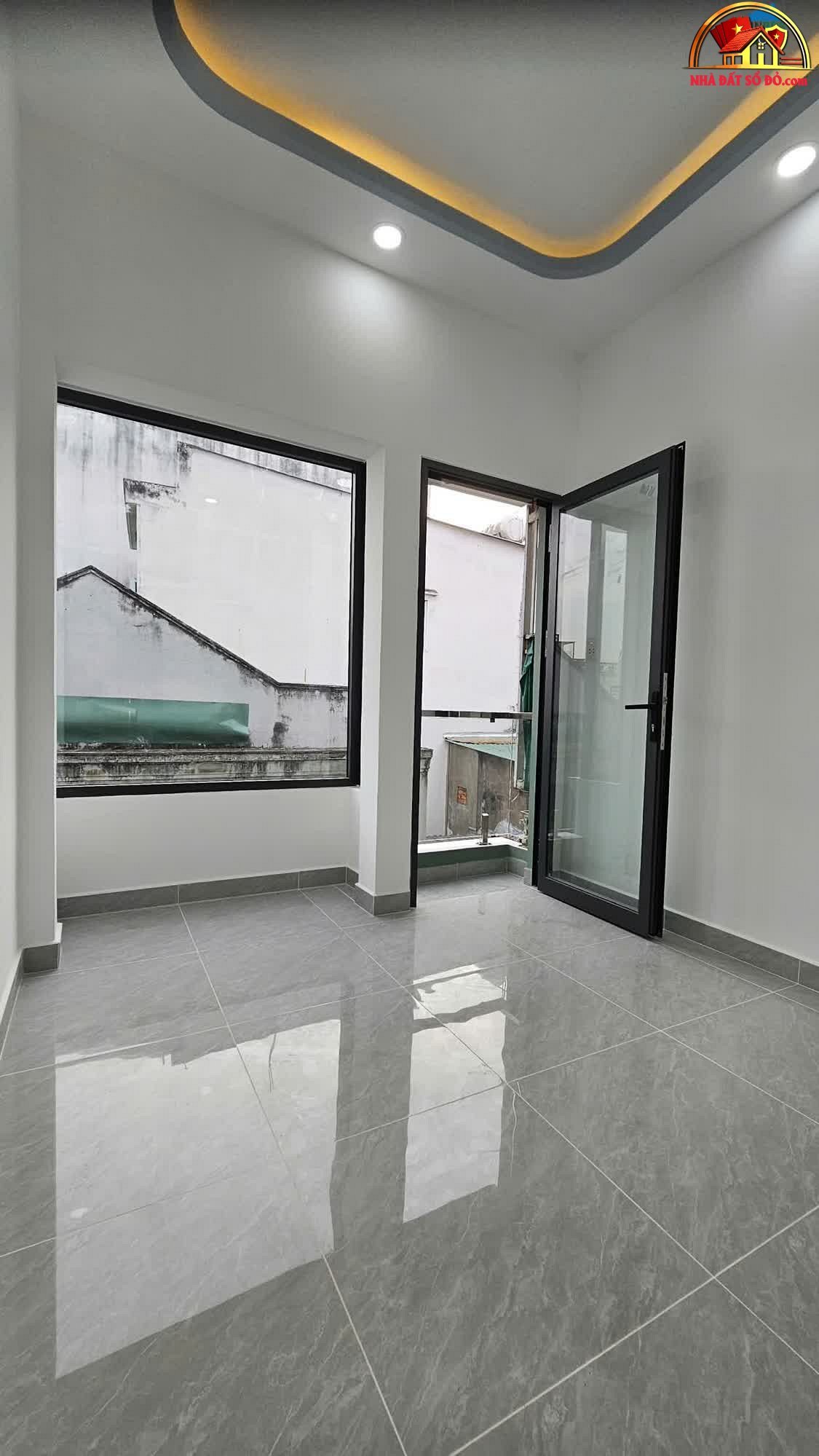Nhà đất sổ đỏ Quận 4 Hồ Chí Minh, 65m² chỉ 2.9 tỷ