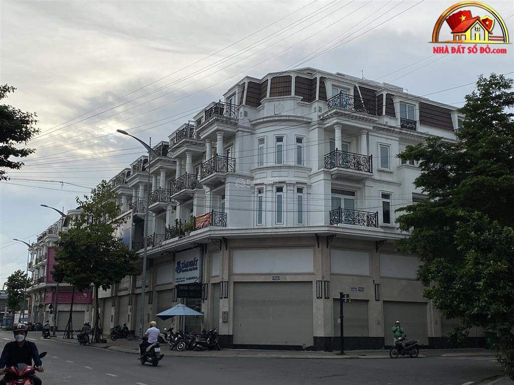 Nhà đất sổ đỏ góc 2 mặt tiền CityLand Park Hills Gò Vấp