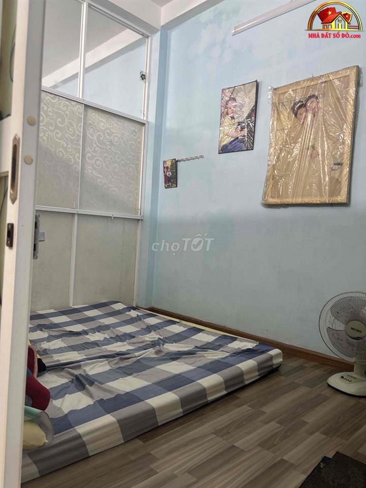 Bán nhà đất sổ đỏ Quận 6 TP.HCM, 48m2, giá 1.95 tỷ
