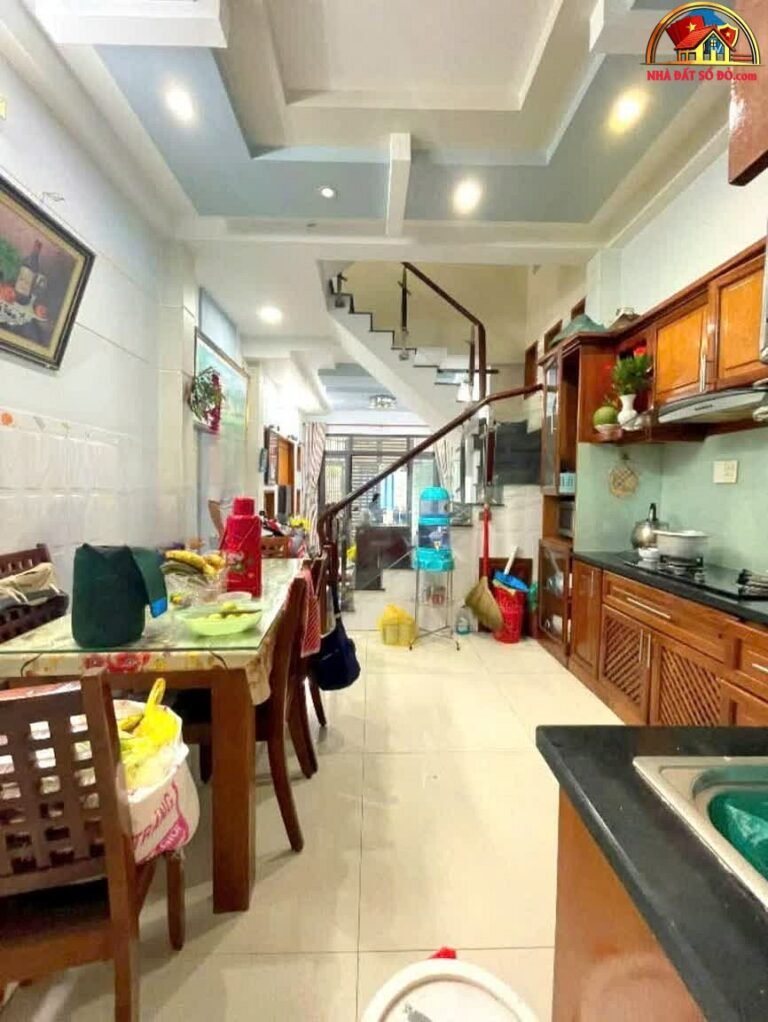 Bán nhà mặt phố Quận 4, Hồ Chí Minh – Diện tích 52m², giá 6.4 tỷ