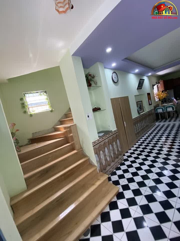 Bán nhà riêng sổ đỏ 2 tầng Hoàng Diệu Hải Châu Đà Nẵng giá 1.95 tỷ
