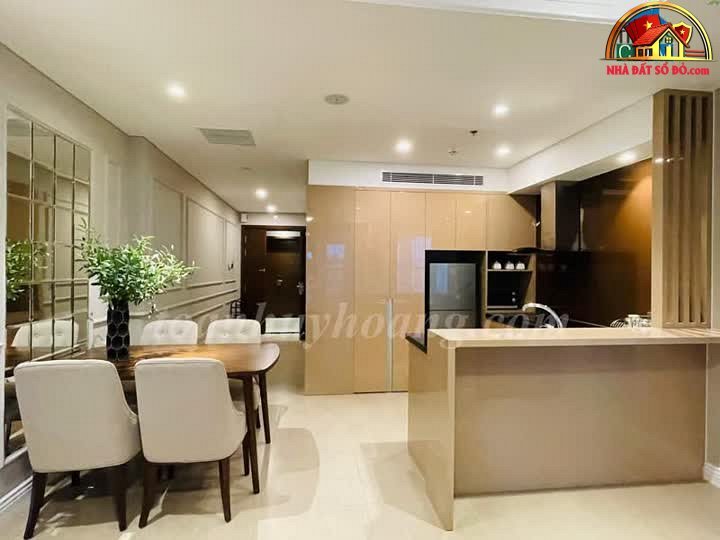Căn hộ chung cư mặt biển có sổ hồng lâu dài tại Sơn Trà, Đà Nẵng