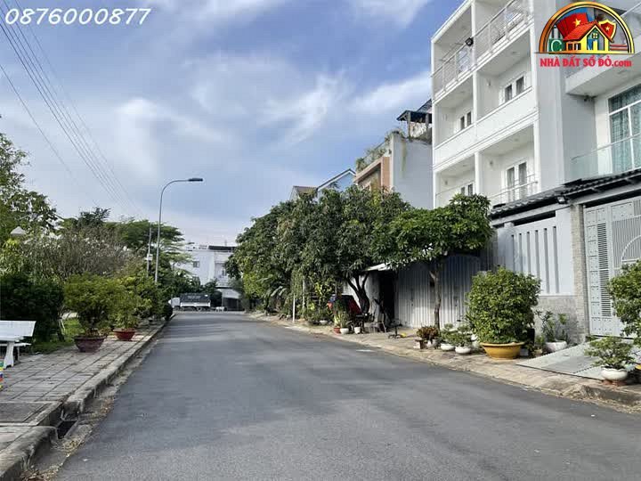 Nhà mặt phố sổ đỏ Nhà Bè, Hồ Chí Minh – Diện tích 140m², Giá 12 tỷ