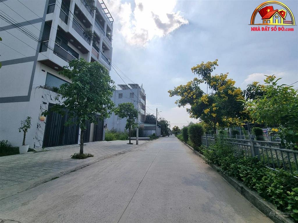 Bán lô đất mặt tiền Thạnh Lộc 37 Quận 12 Hồ Chí Minh, diện tích 127m2 giá 7 tỷ