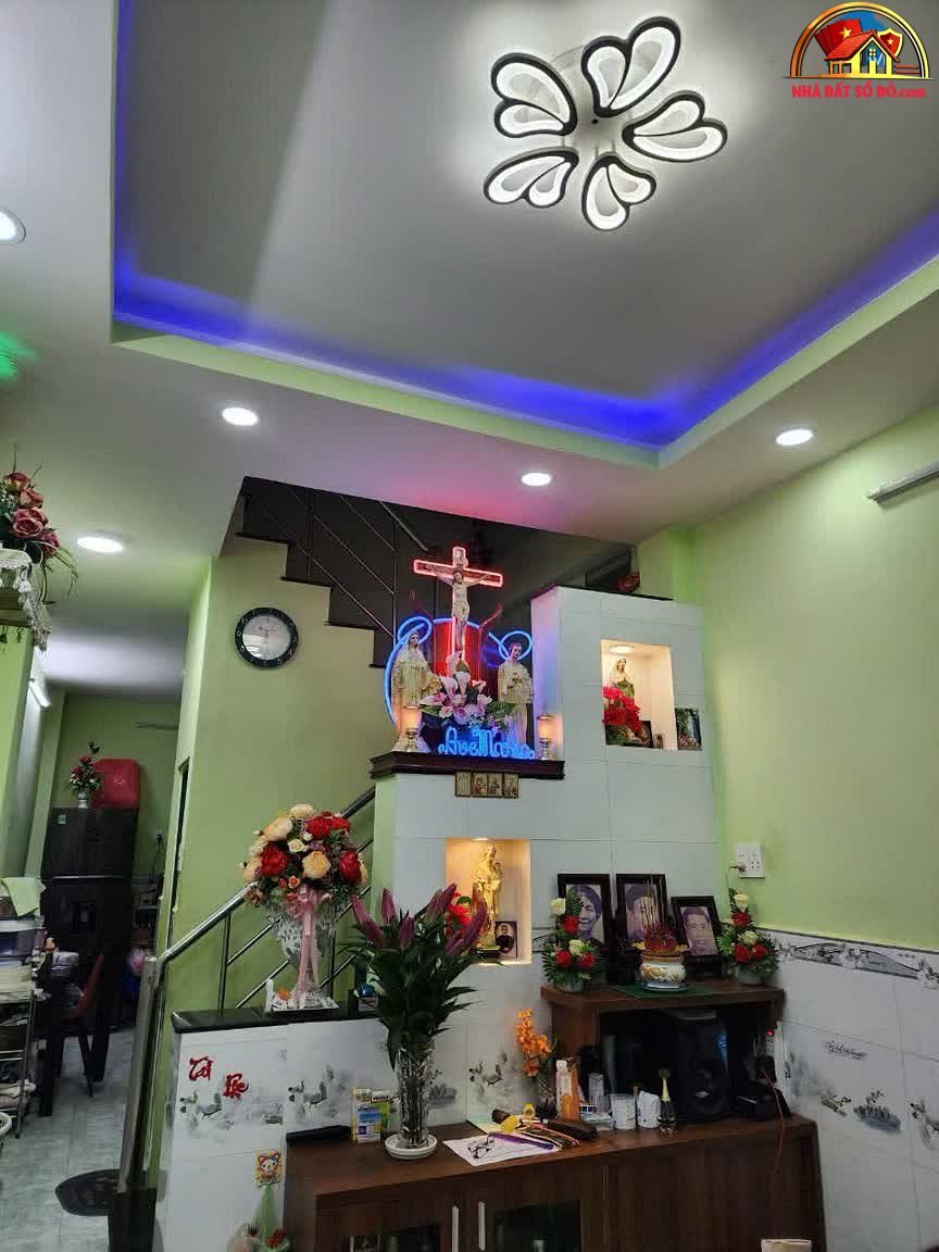 Bán nhà đất sổ đỏ Gò Vấp 33m² giá 4.5 tỷ – Bán nhà trong ngõ, hẻm Quận Gò Vấp – TP Hồ Chí Minh giá 3 – 5 tỷ