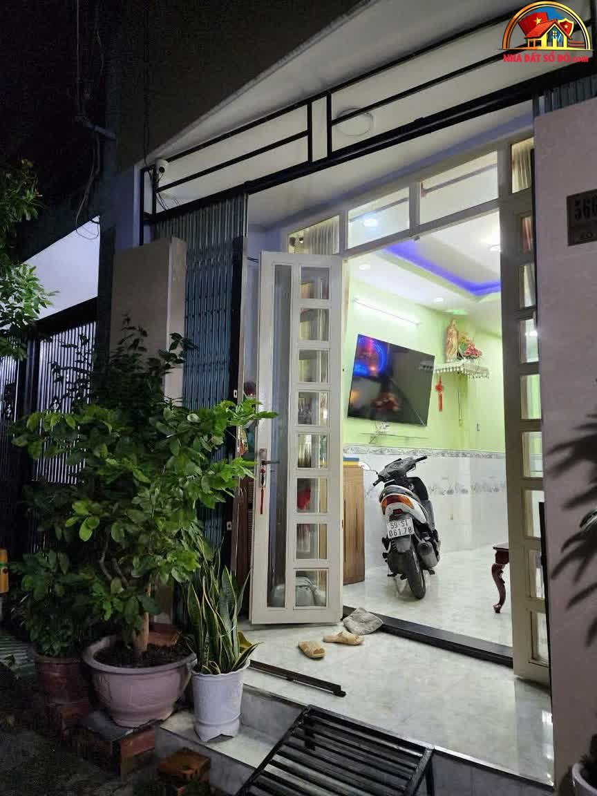 Bán nhà đất sổ đỏ Gò Vấp 33m² giá 4.5 tỷ
